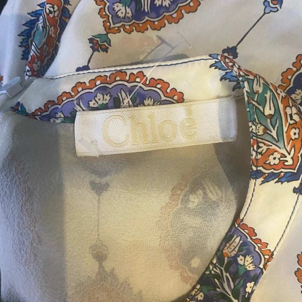 CHLOÉ Tiered Ceramic Print Babydoll Silk Mini Dress Paisley White Blue Sz 42 10 - Picture 11 of 11